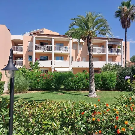 Apartment 2 Pieces Terrasse A 400 M De La Vallauris