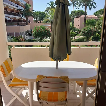 Apartment 2 Pieces Terrasse A 400 M De La